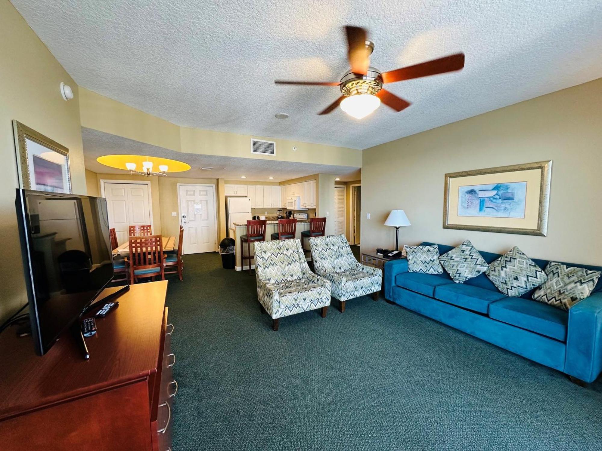 Ocean Walk Resort Daytona Beach Room photo